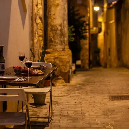 Casa Portosalvo, מודיקה